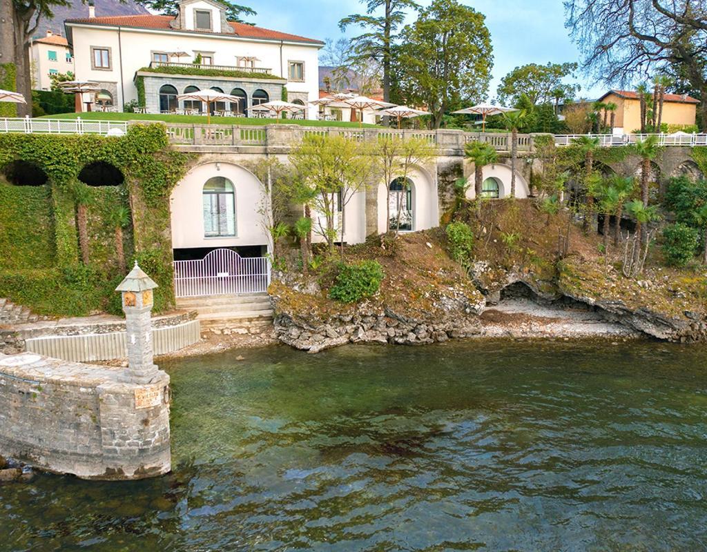 Villa Lario Resort Mandello マンデッロ・デル・ラーリオ エクステリア 写真