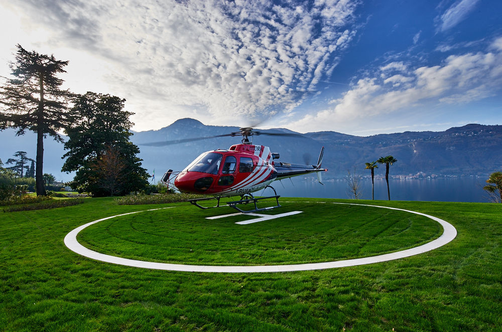 Villa Lario Resort Mandello マンデッロ・デル・ラーリオ エクステリア 写真
